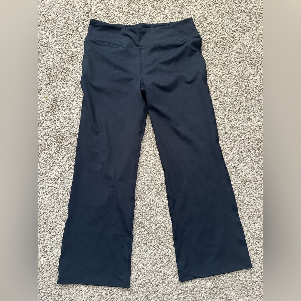 NWOT Black Bootcut Leggings XXL Athleisure